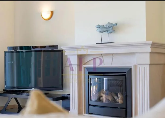 4 Bed 4 Bathroom Quinta Da Boavista Lagos