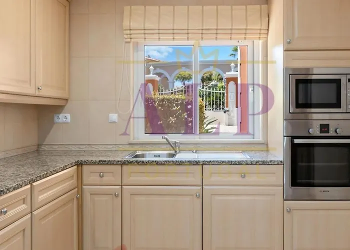 别墅 4 Bed 4 Bathroom Quinta Da Boavista *