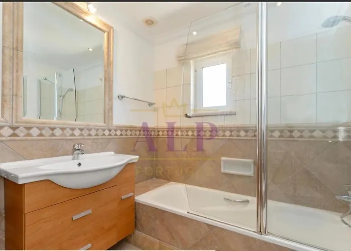 4 Bed 4 Bathroom Quinta Da Boavista